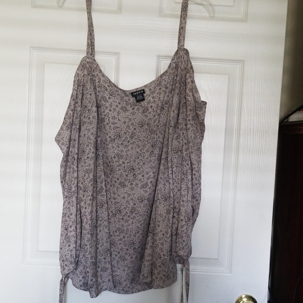 Sheer Blouse, cold shoulder